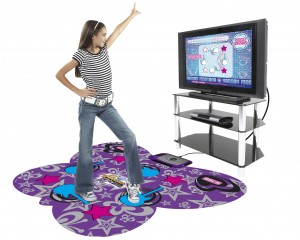 TV-re, számítógépre csatlakoztatható táncszőnyeg